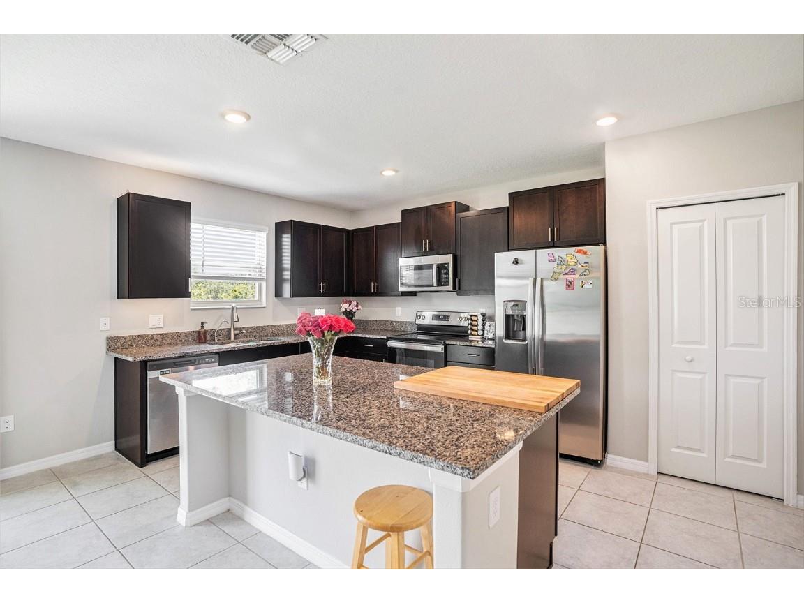 1655 Blue Rose Drive Ruskin FL 33570 TB8395432 image9