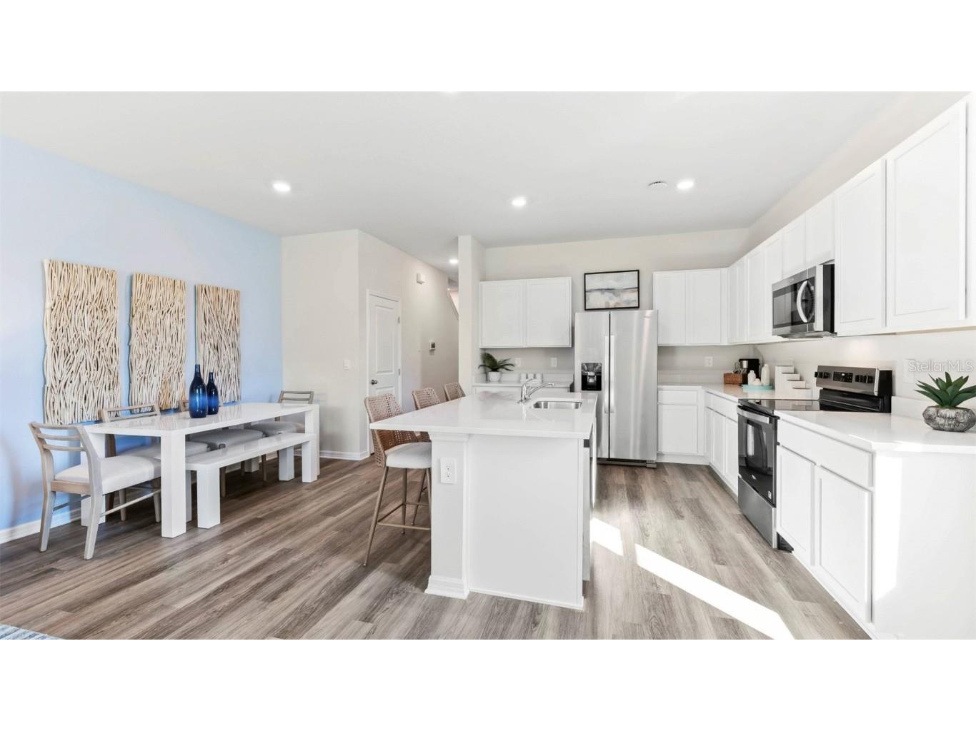 1655 East Bay Street Sarasota FL 34238 A4672738 image10