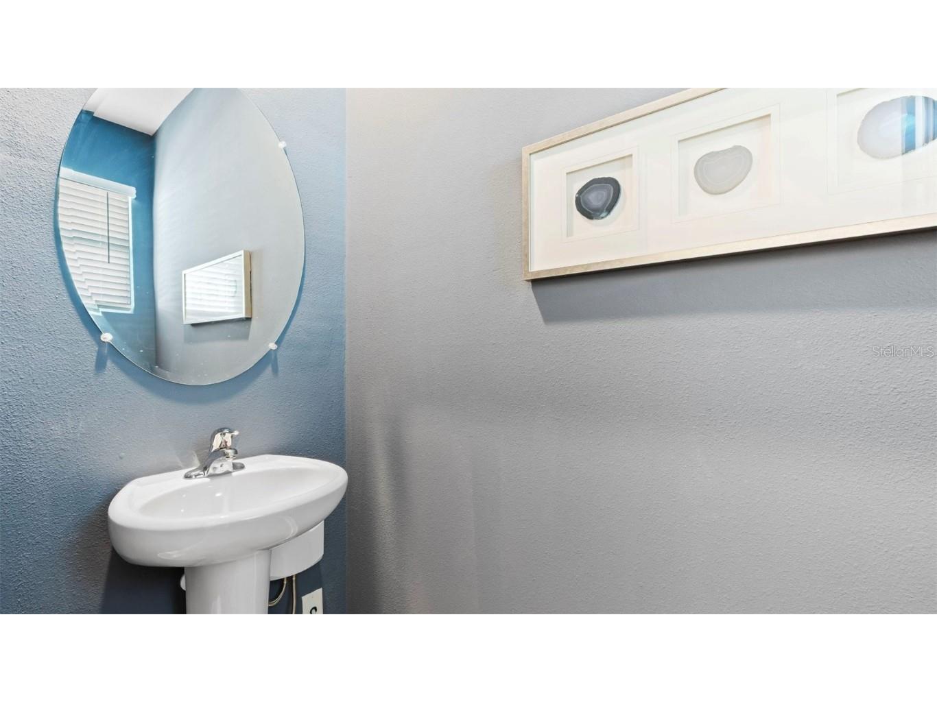 1655 East Bay Street Sarasota FL 34238 A4672738 image16