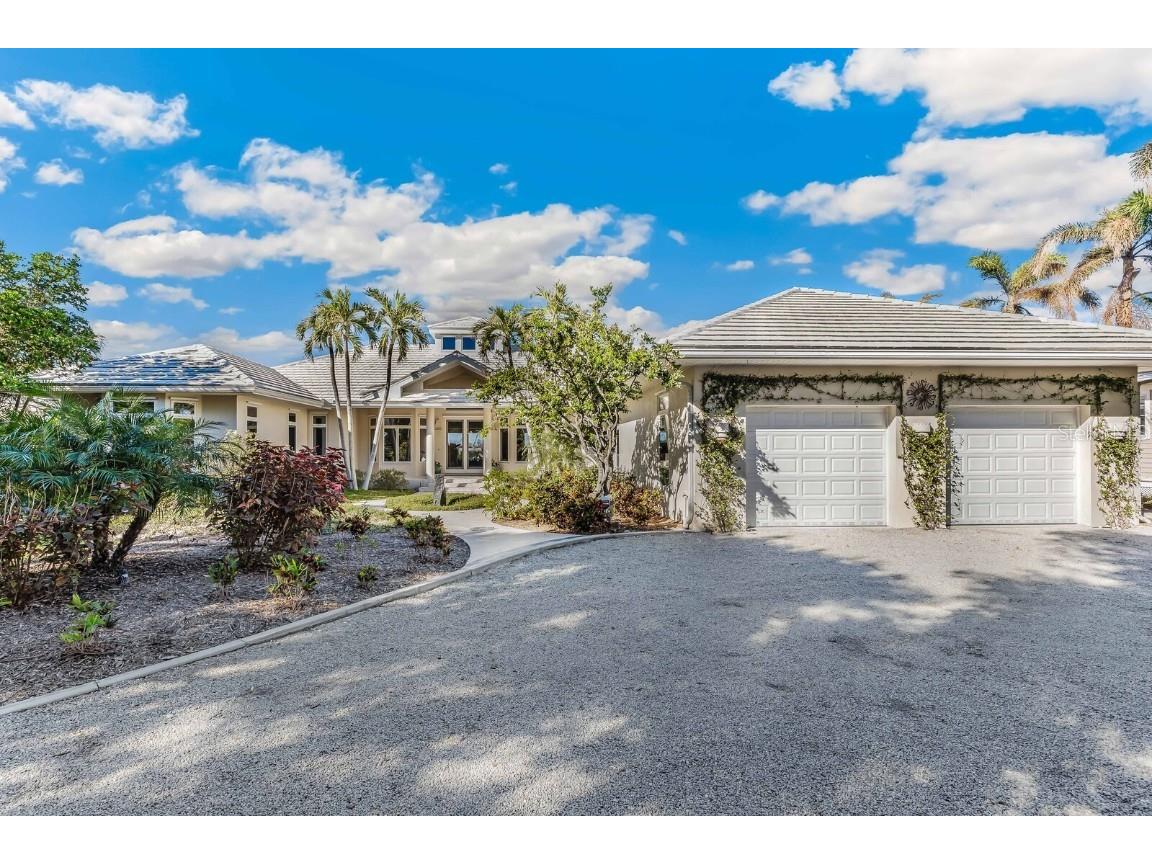 1655 Jose Gaspar Drive Boca Grande FL 33921 - CHARLOTTE HARBOR/SUNSET FLATS D6144778 image2