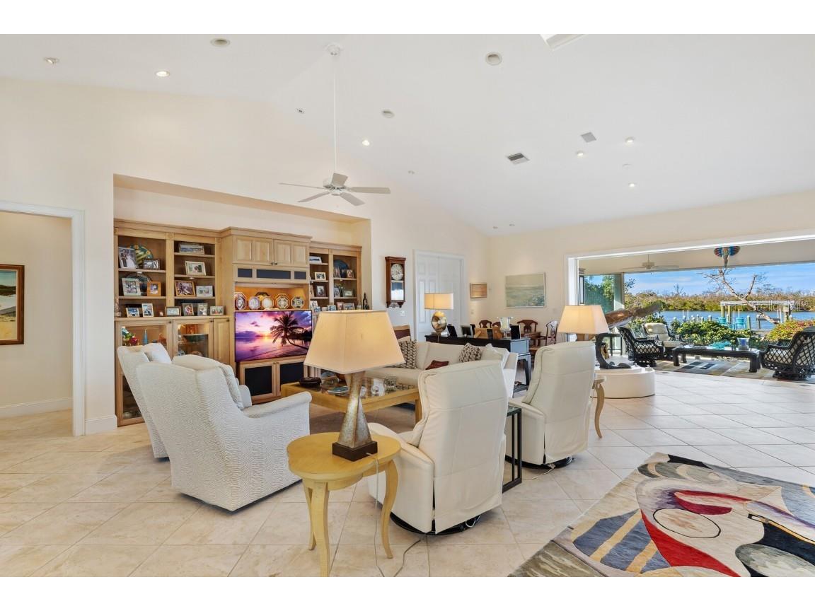 1655 Jose Gaspar Drive Boca Grande FL 33921 - CHARLOTTE HARBOR/SUNSET FLATS D6144778 image7