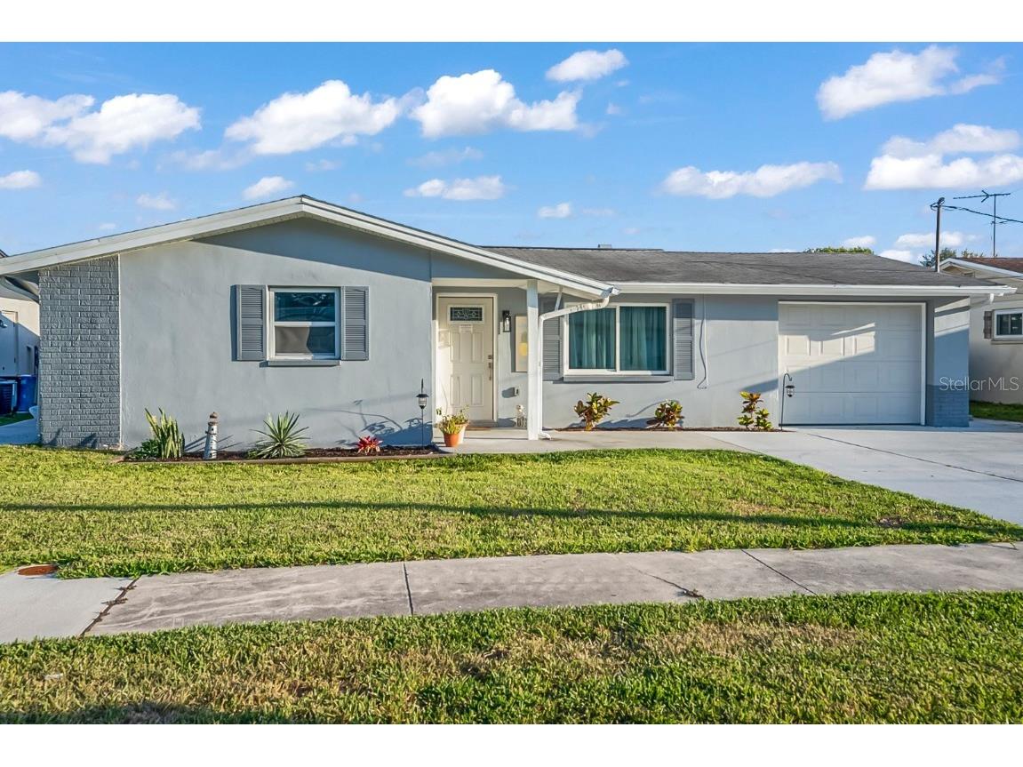 1655 Roundtree Road Holiday FL 34690 U8201135 image1