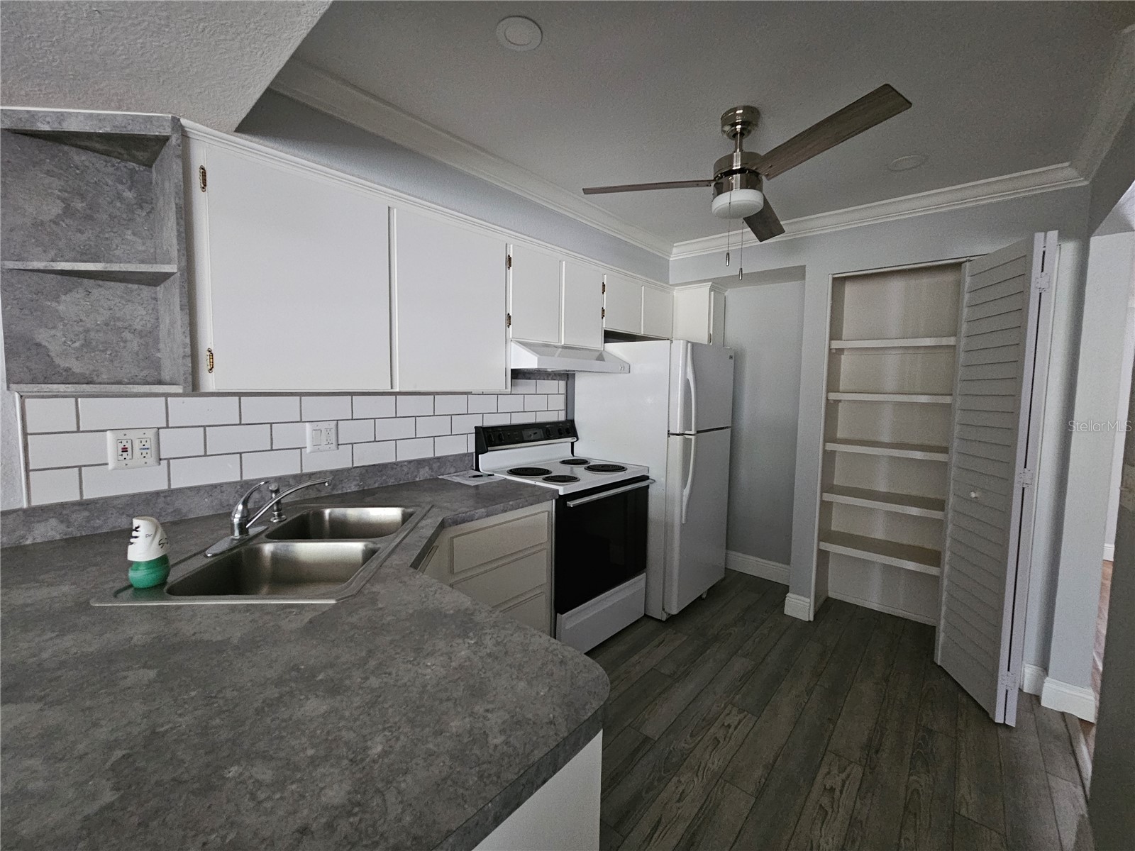 1655 S Highland Avenue #B215 Clearwater FL 33756 TB8516449 image7