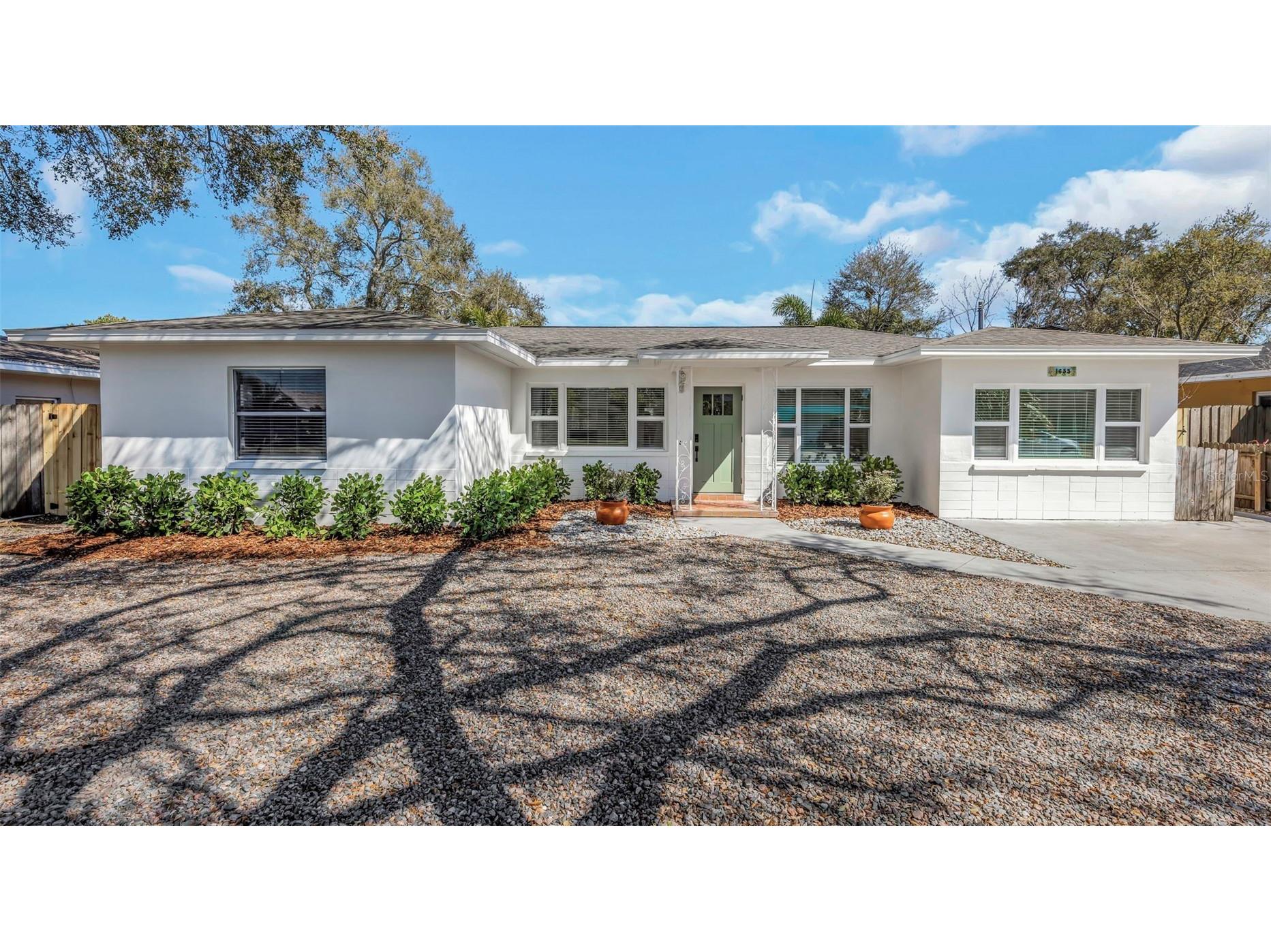 1655 San Roy Drive Dunedin FL 34698 TB8482081 image1