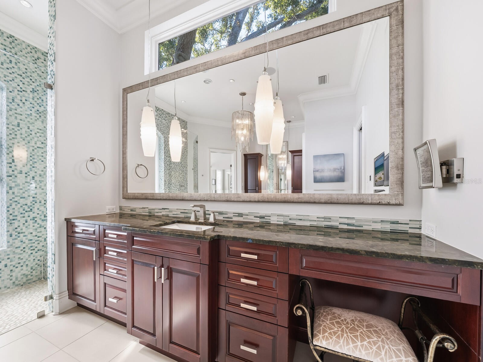 1655 South Drive Sarasota FL 34239 A4684423 image23