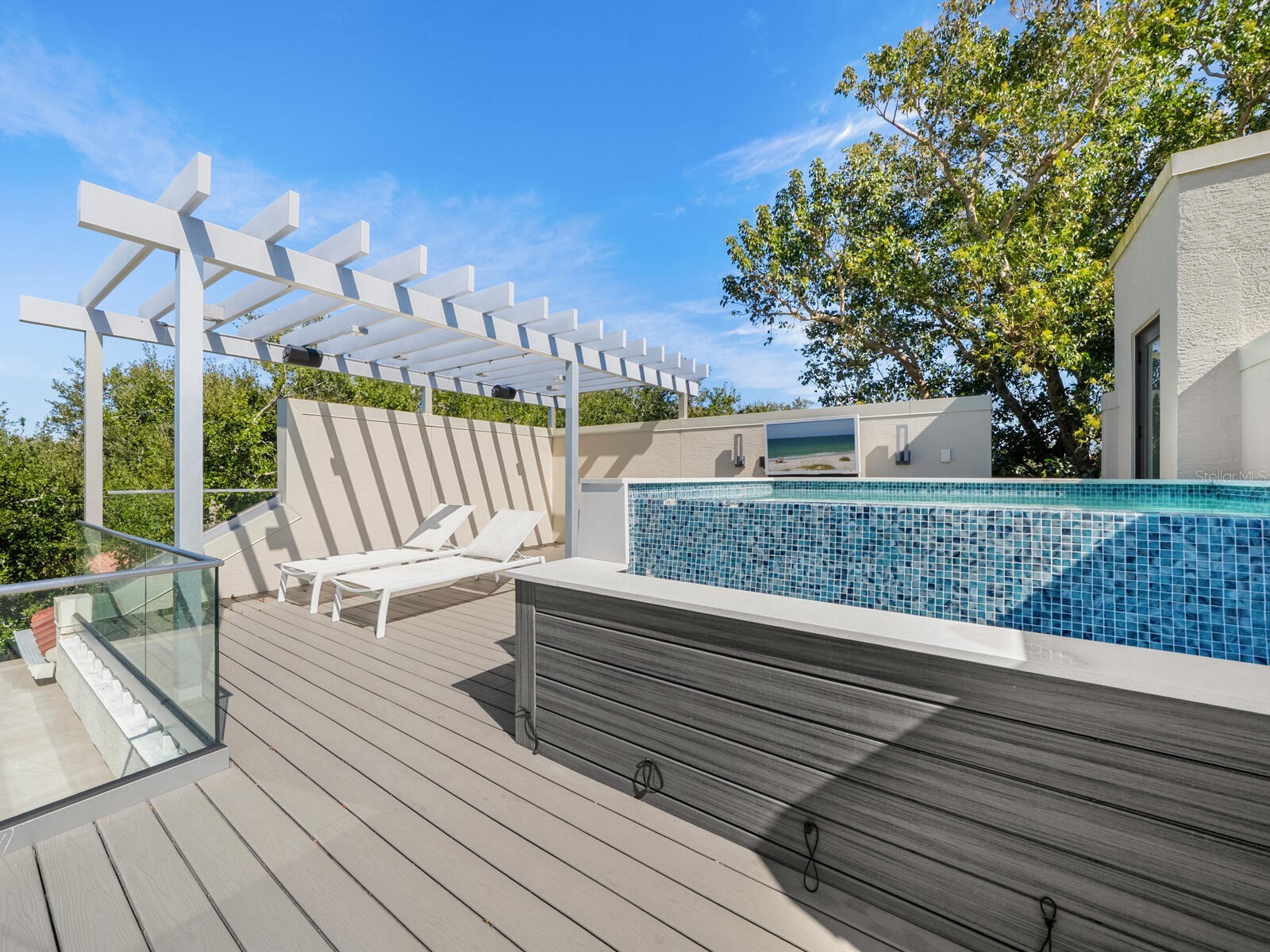 1655 South Drive Sarasota FL 34239 A4684423 image43