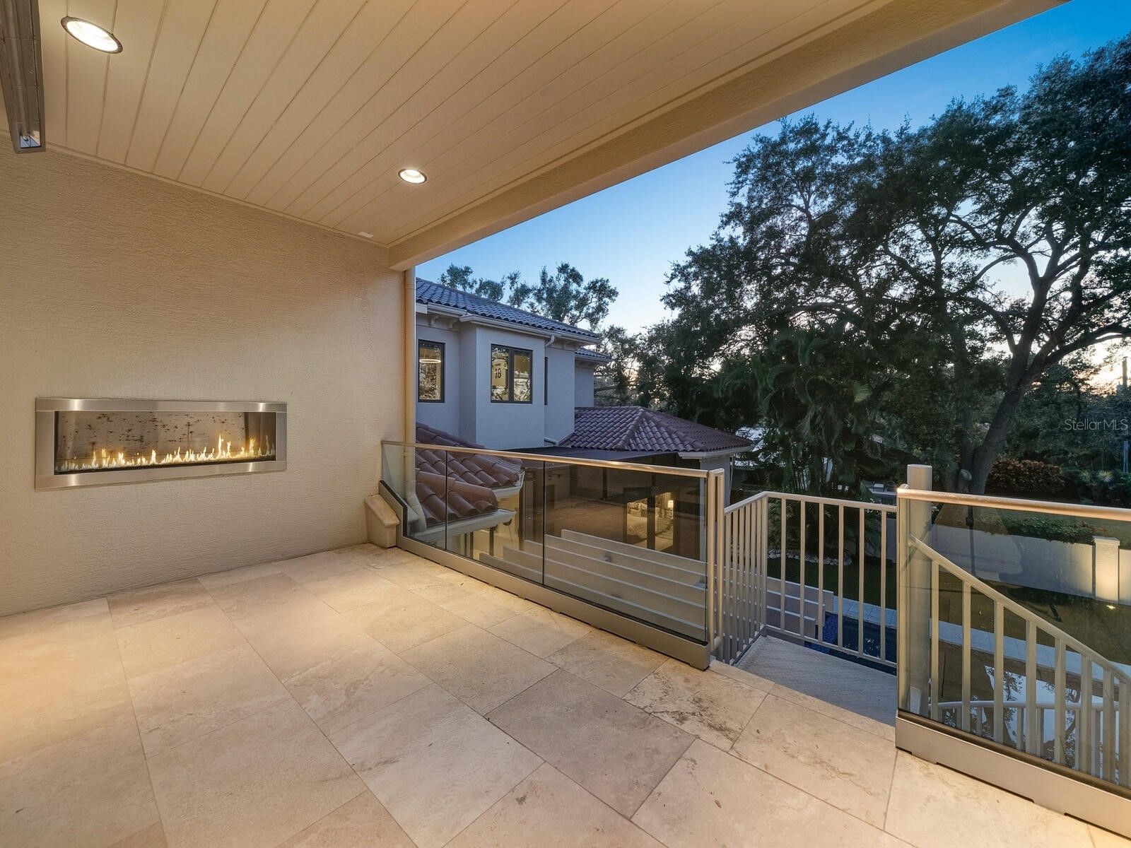 1655 South Drive Sarasota FL 34239 A4684423 image55