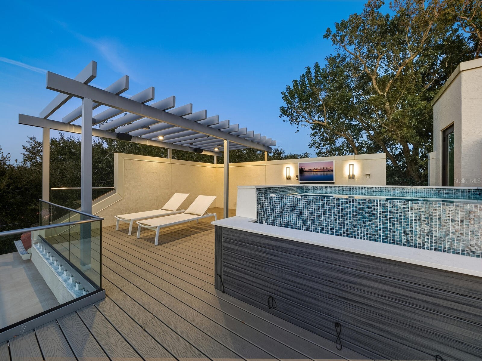 1655 South Drive Sarasota FL 34239 A4684423 image57