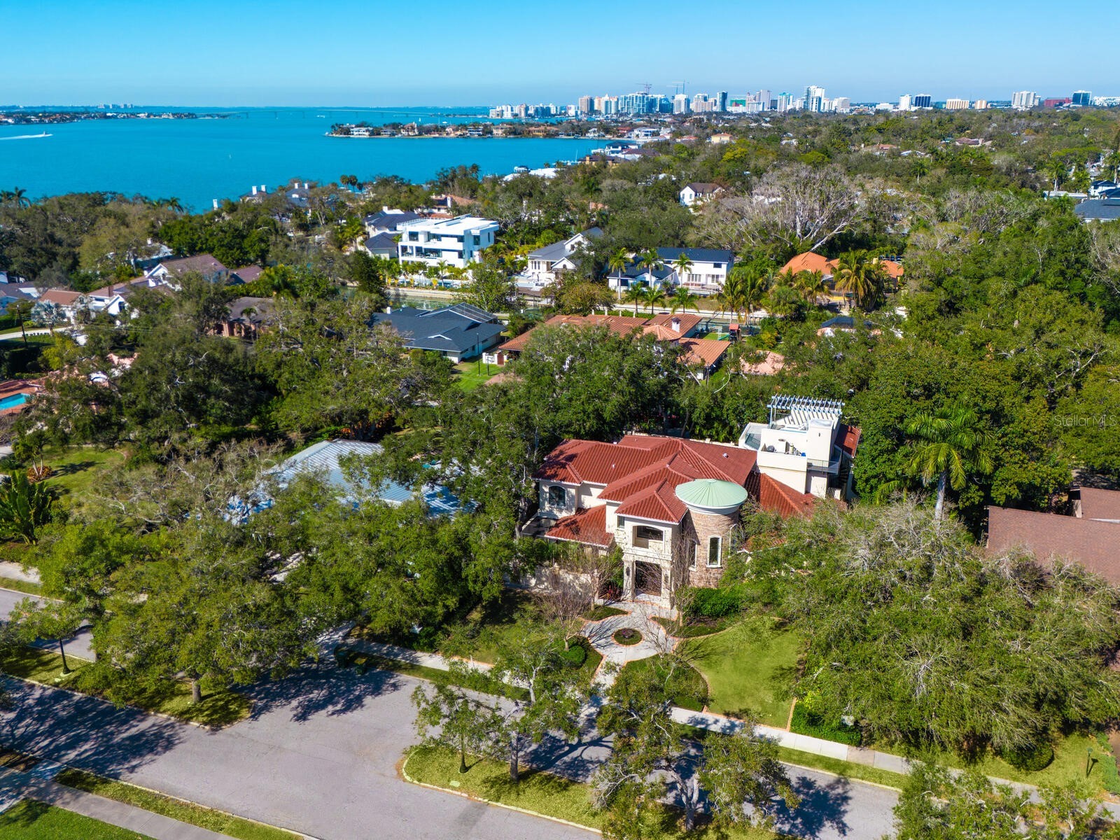 1655 South Drive Sarasota FL 34239 A4684423 image64