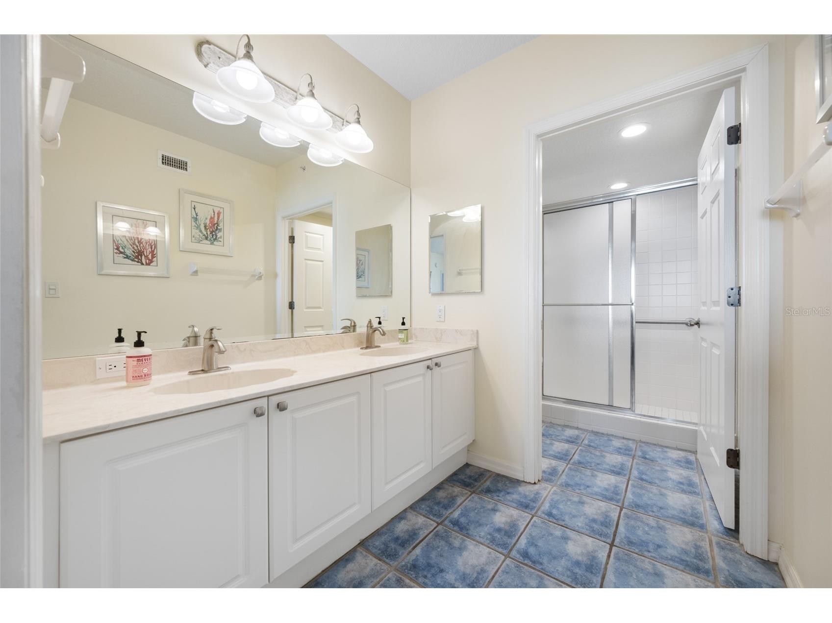 16550 Gulf Boulevard #645 North Redington Beach FL 33708 TB8518923 image16