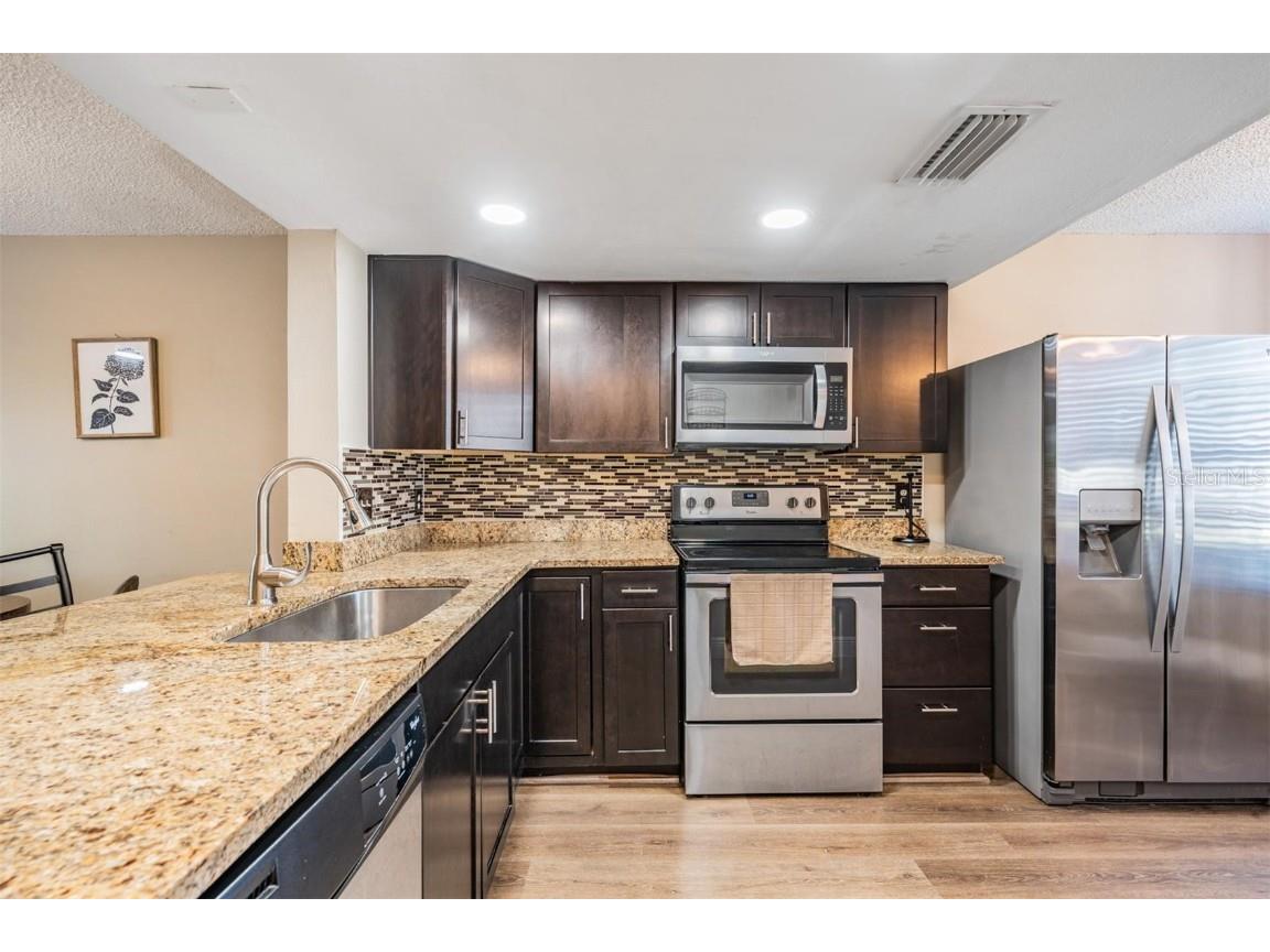 16553 Brigadoon Drive Tampa FL 33618 TB8446335 image14