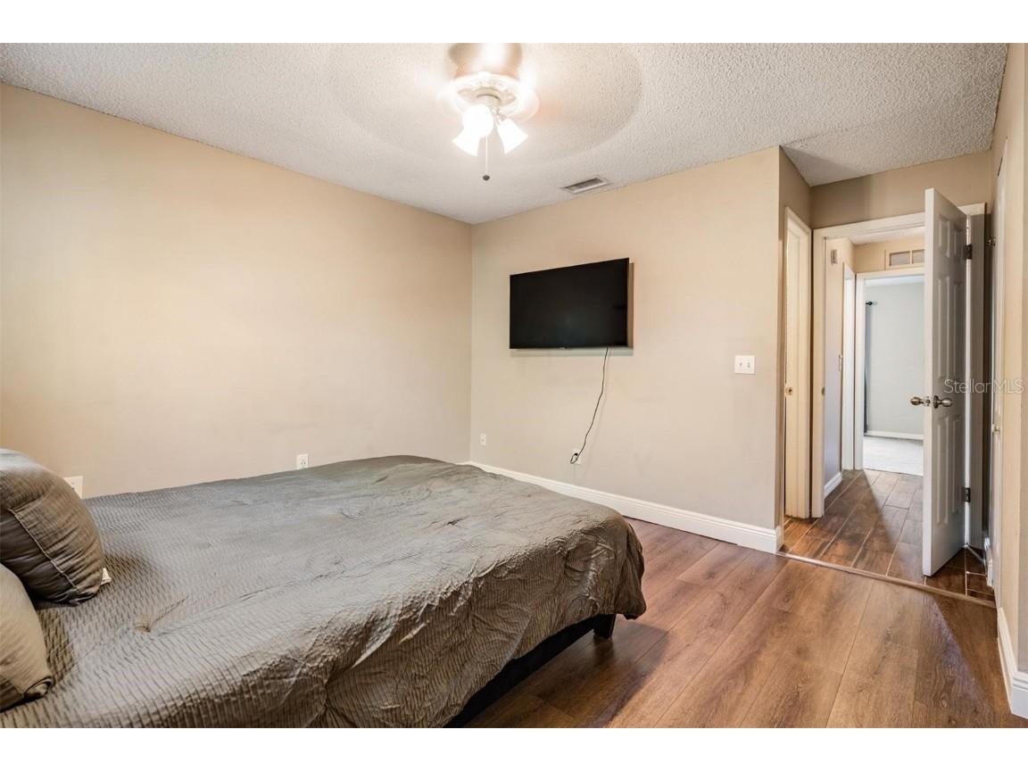 16553 Brigadoon Drive Tampa FL 33618 TB8446335 image23