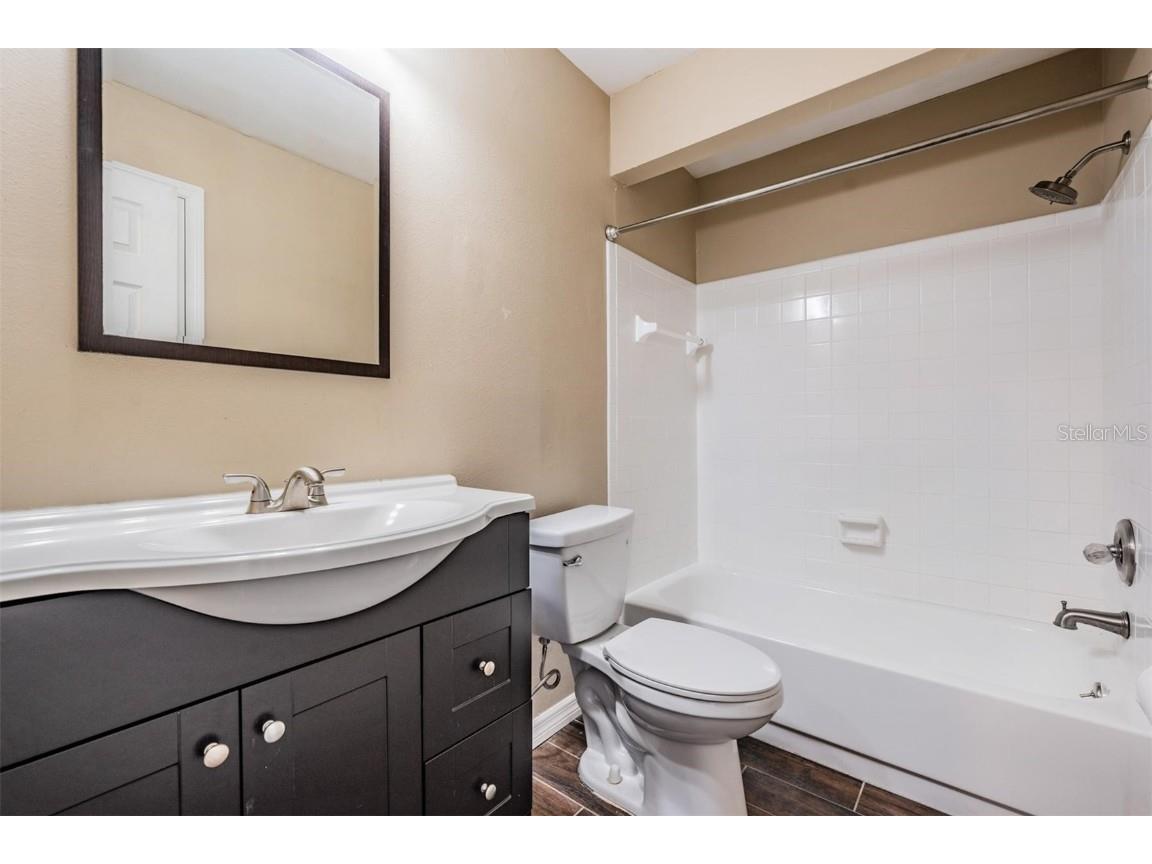 16553 Brigadoon Drive Tampa FL 33618 TB8446335 image27