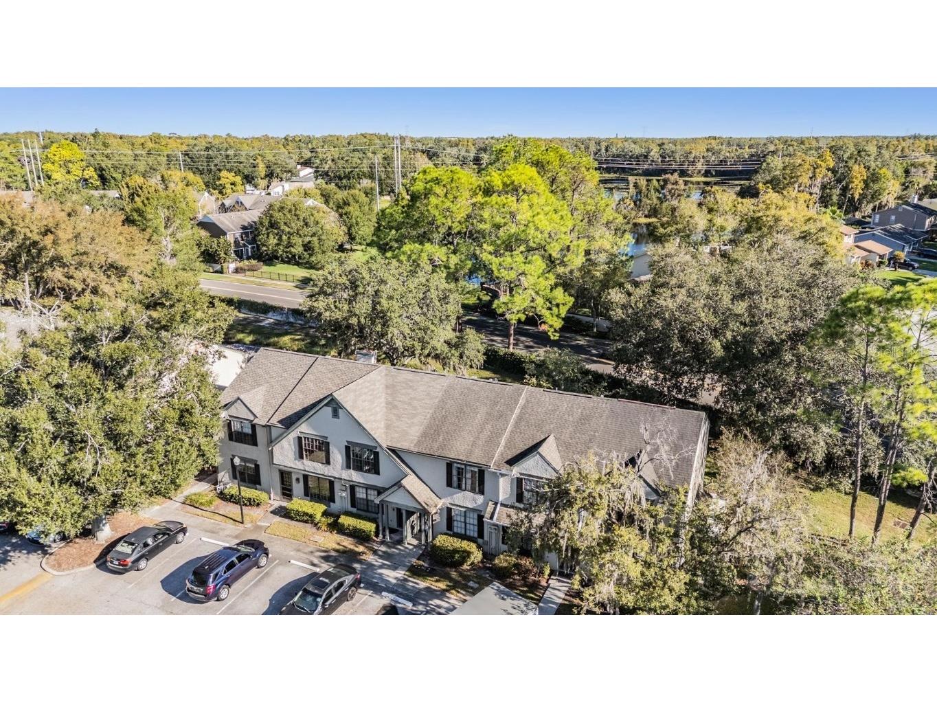 16553 Brigadoon Drive Tampa FL 33618 TB8446335 image35