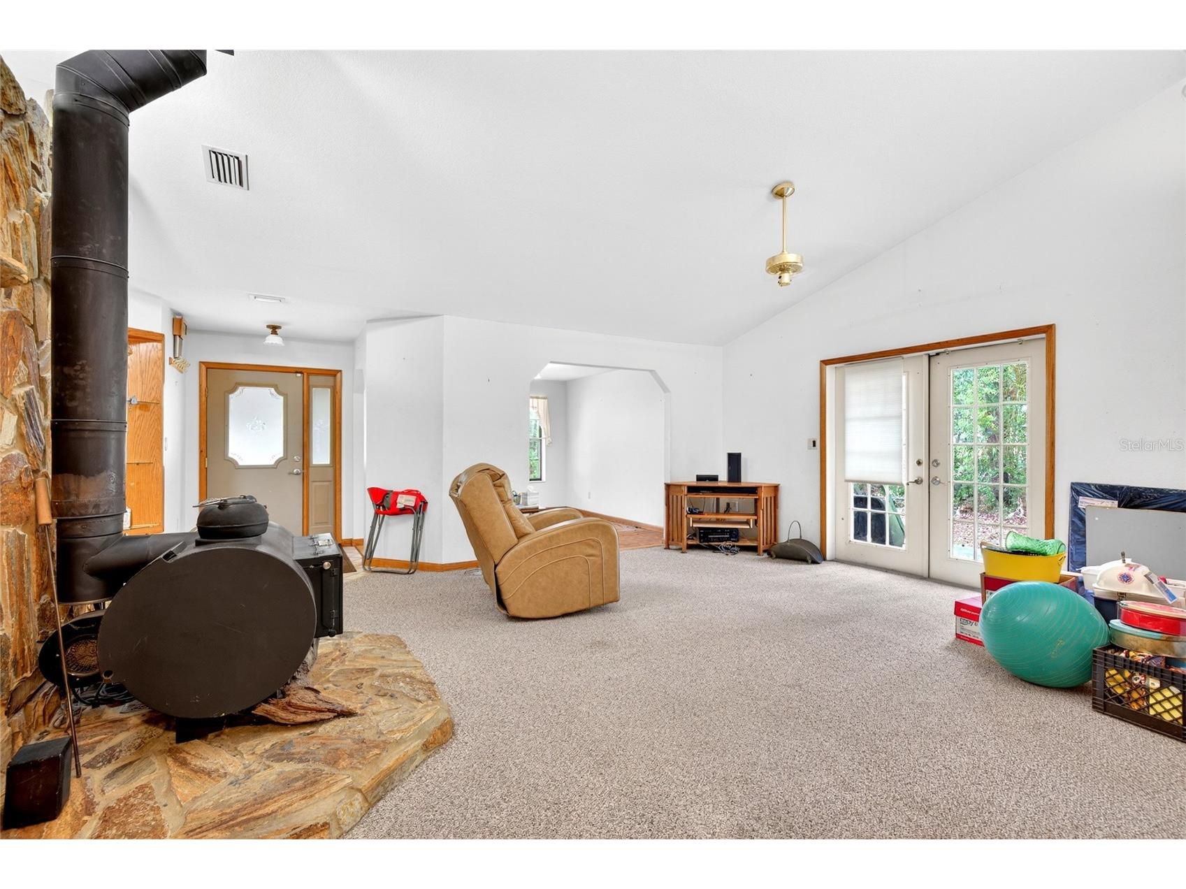 16555 N Highway 329 Reddick FL 32686 OM724739 image13