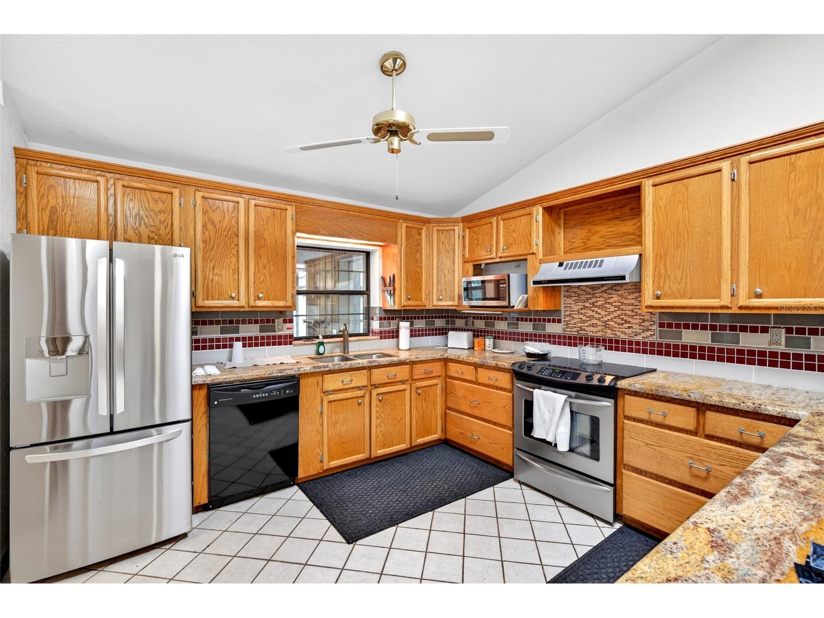 16555 N Highway 329 Reddick FL 32686 OM724739 image3