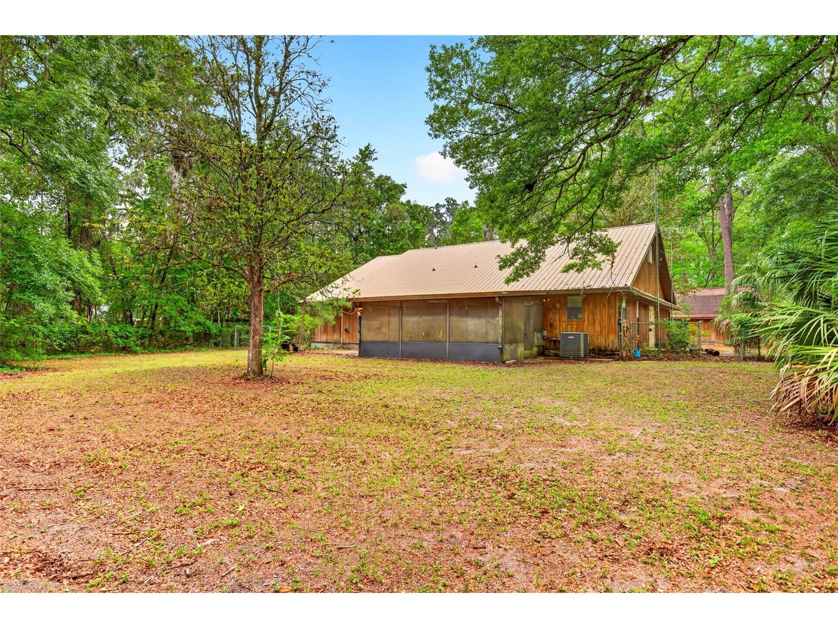 16555 N Highway 329 Reddick FL 32686 OM724739 image36