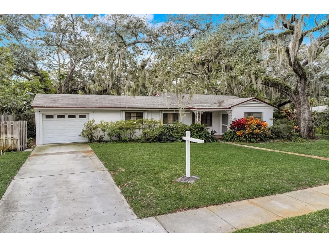 1656 Catalonia Lane Sarasota FL 34239 A4592986 image1