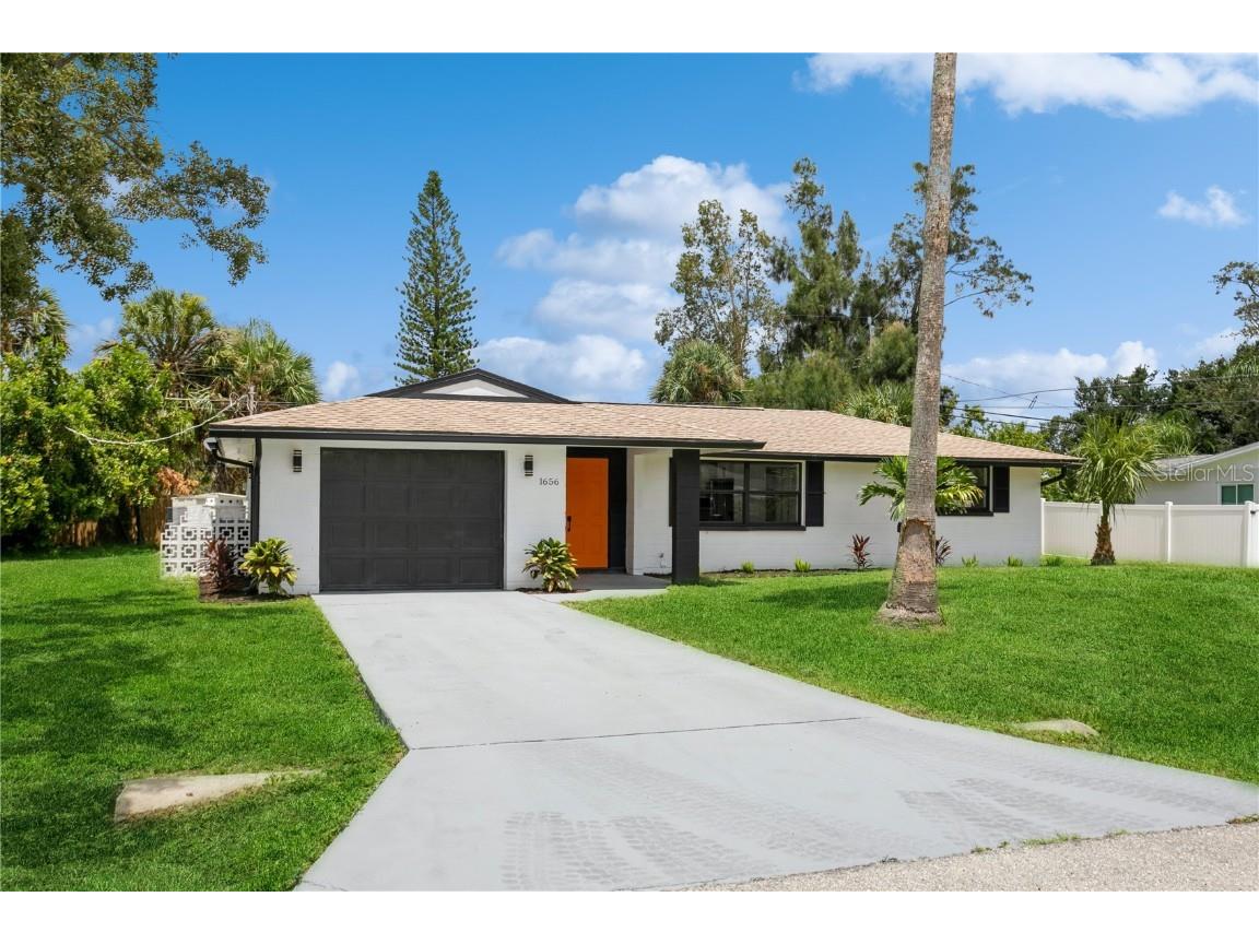 1656 Jupiter Road Venice FL 34293 N6134216 image1