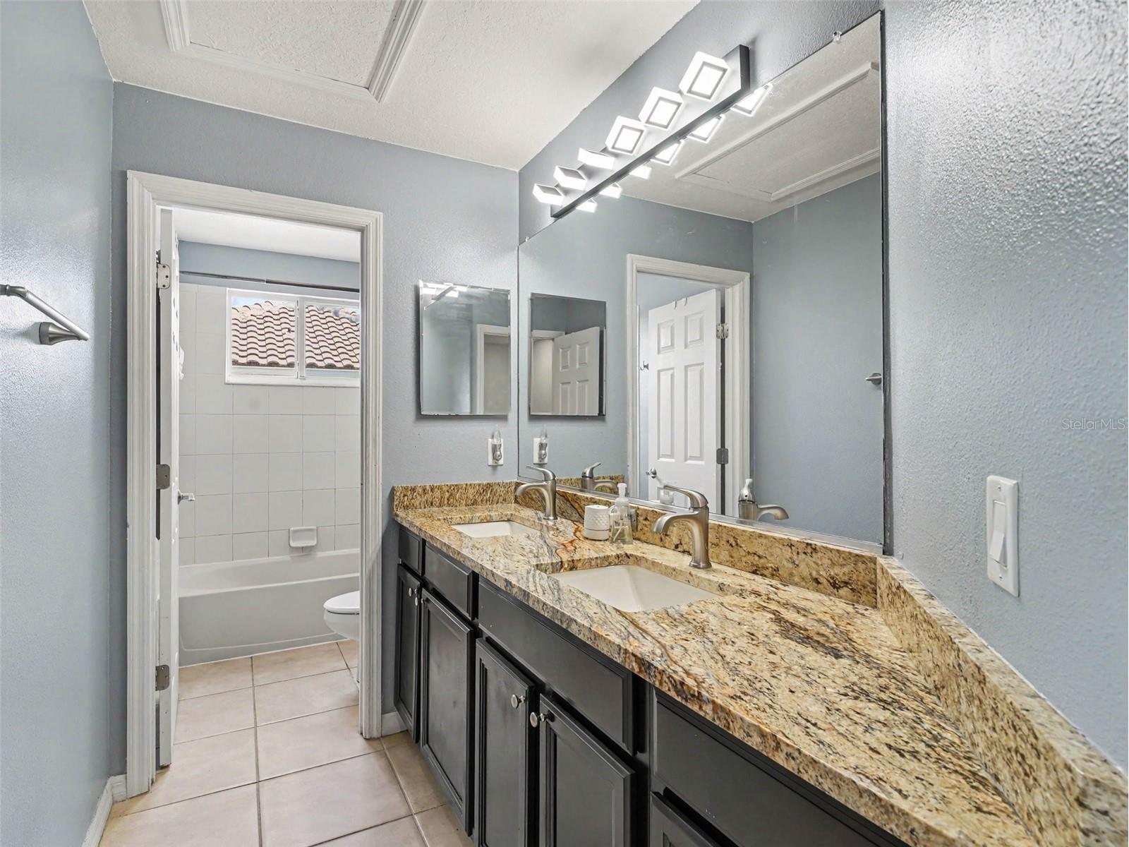 1656 Pinyon Pine Dr Sarasota FL 34240 TB8501410 image17