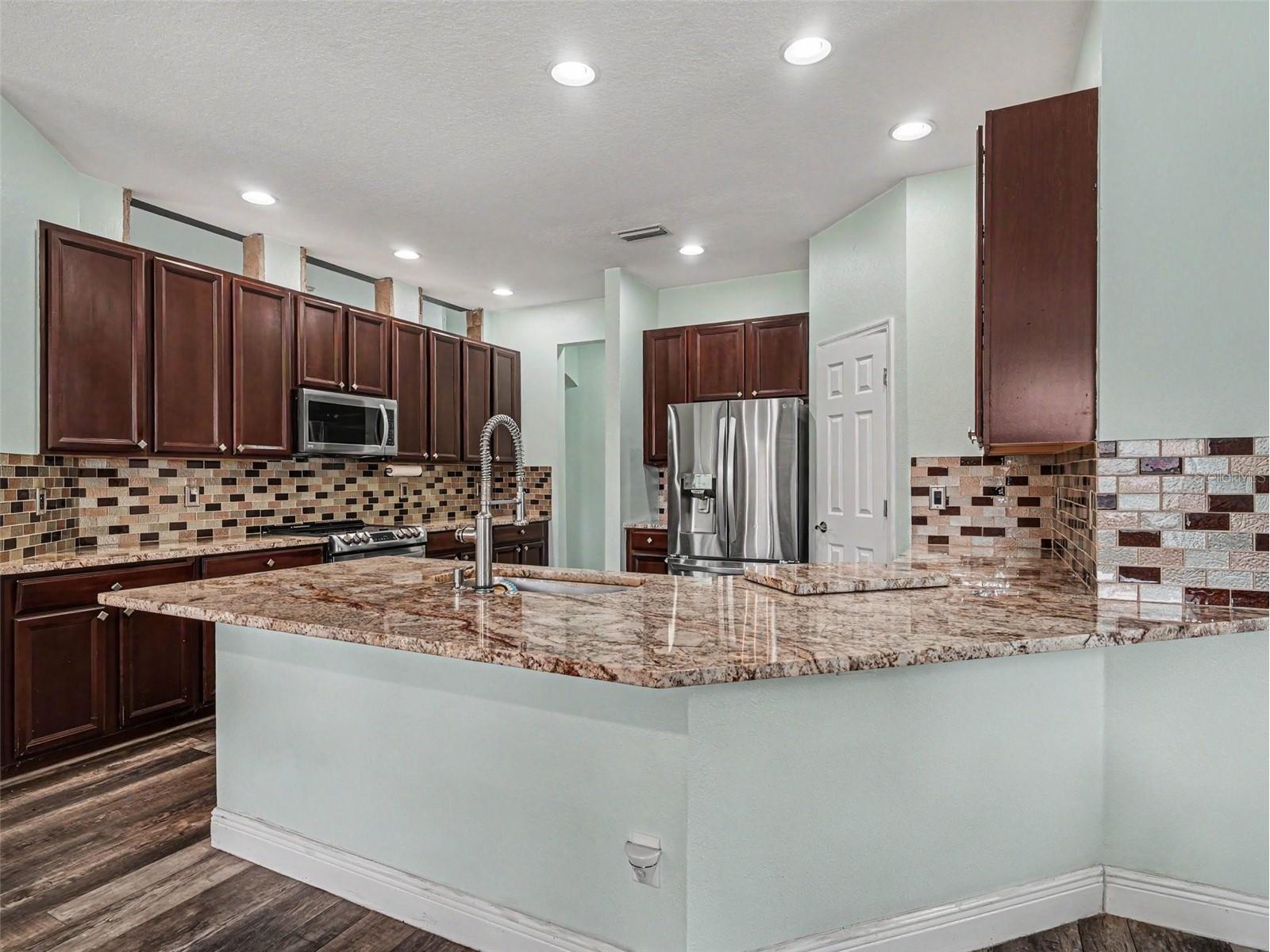 1656 Pinyon Pine Dr Sarasota FL 34240 TB8501410 image5