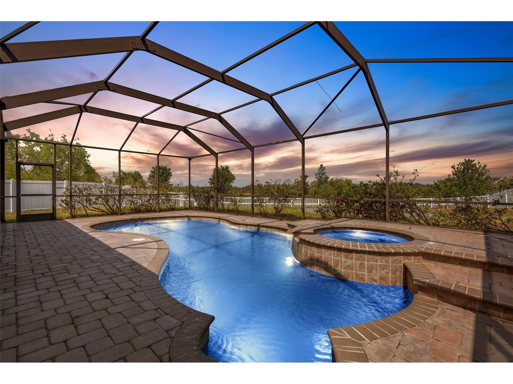 1657 Bonita Bluff Court Ruskin FL 33570 A4651207 image3