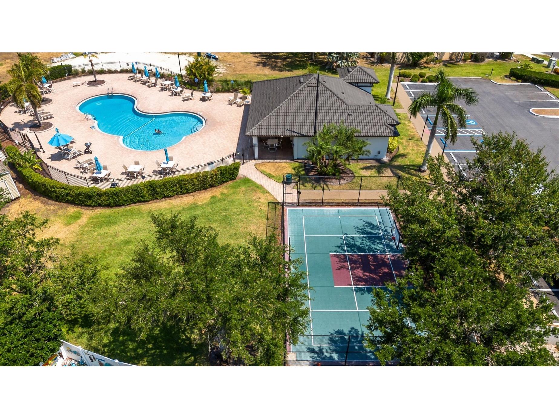 1657 Bonita Bluff Court Ruskin FL 33570 A4651207 image81