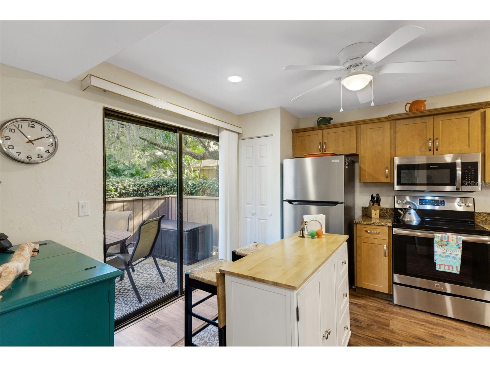 1657 Brookhouse Circle #150 Sarasota FL 34231 A4677913 image12