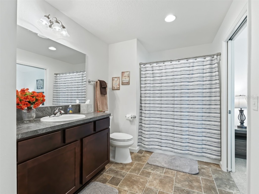 1657 Mcdonald Court The Villages FL 32163 OM705624 image17