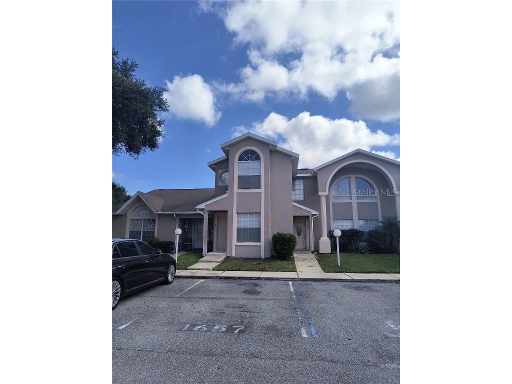 1657 Windsor Oak Court Kissimmee FL 34744 S5137580 image2