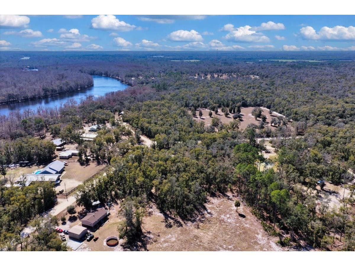 1658 NE 743rd Street Old Town FL 32680 GC537628 image45