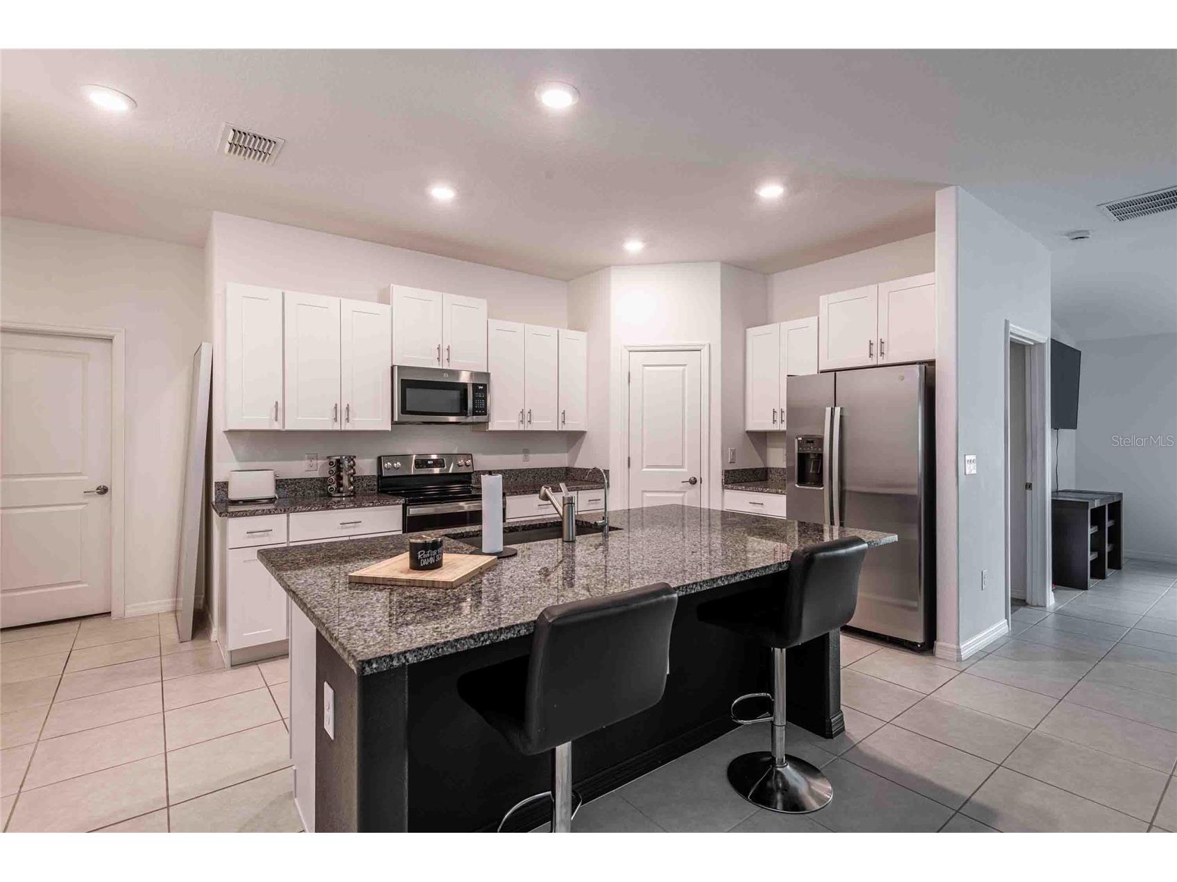 1658 Red Loop Lakeland FL 33801 TB8490699 image4