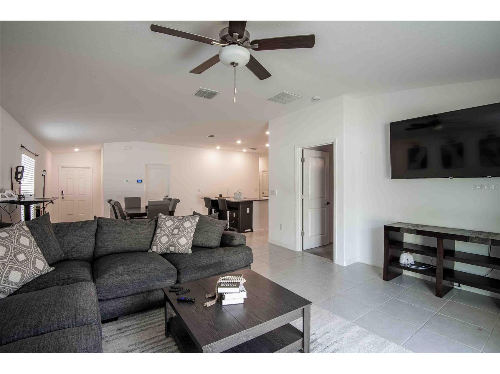 1658 Red Loop Lakeland FL 33801 TB8490699 image6