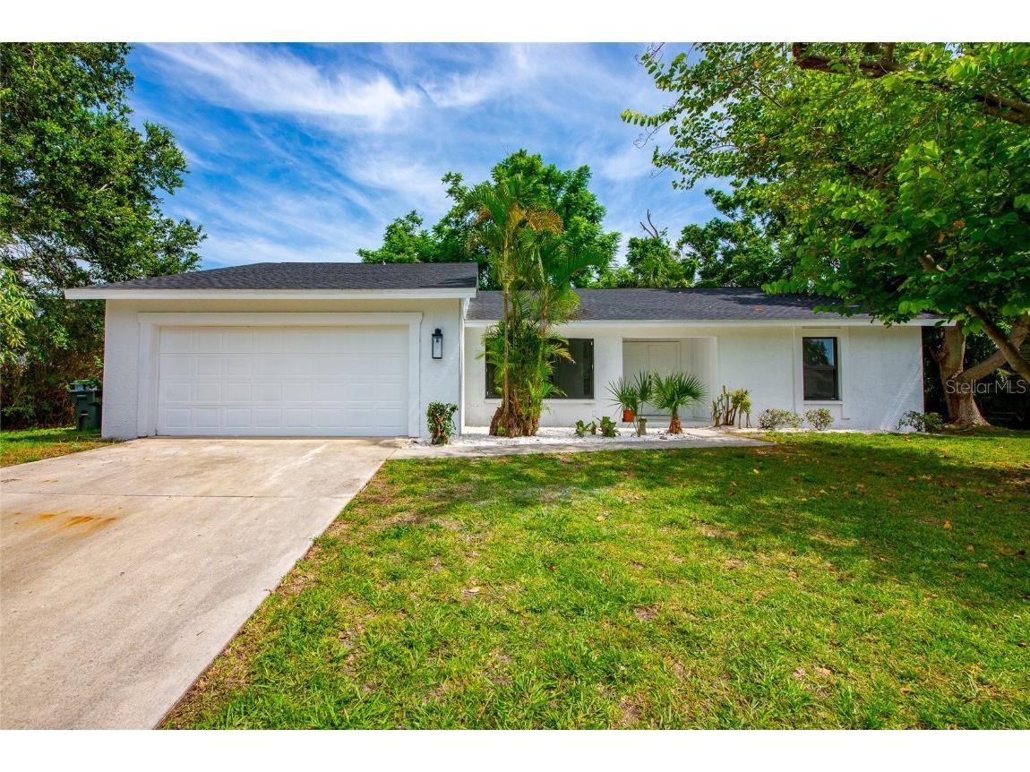 1658 Ridgewood Lane Sarasota FL 34231 W7877383 image1