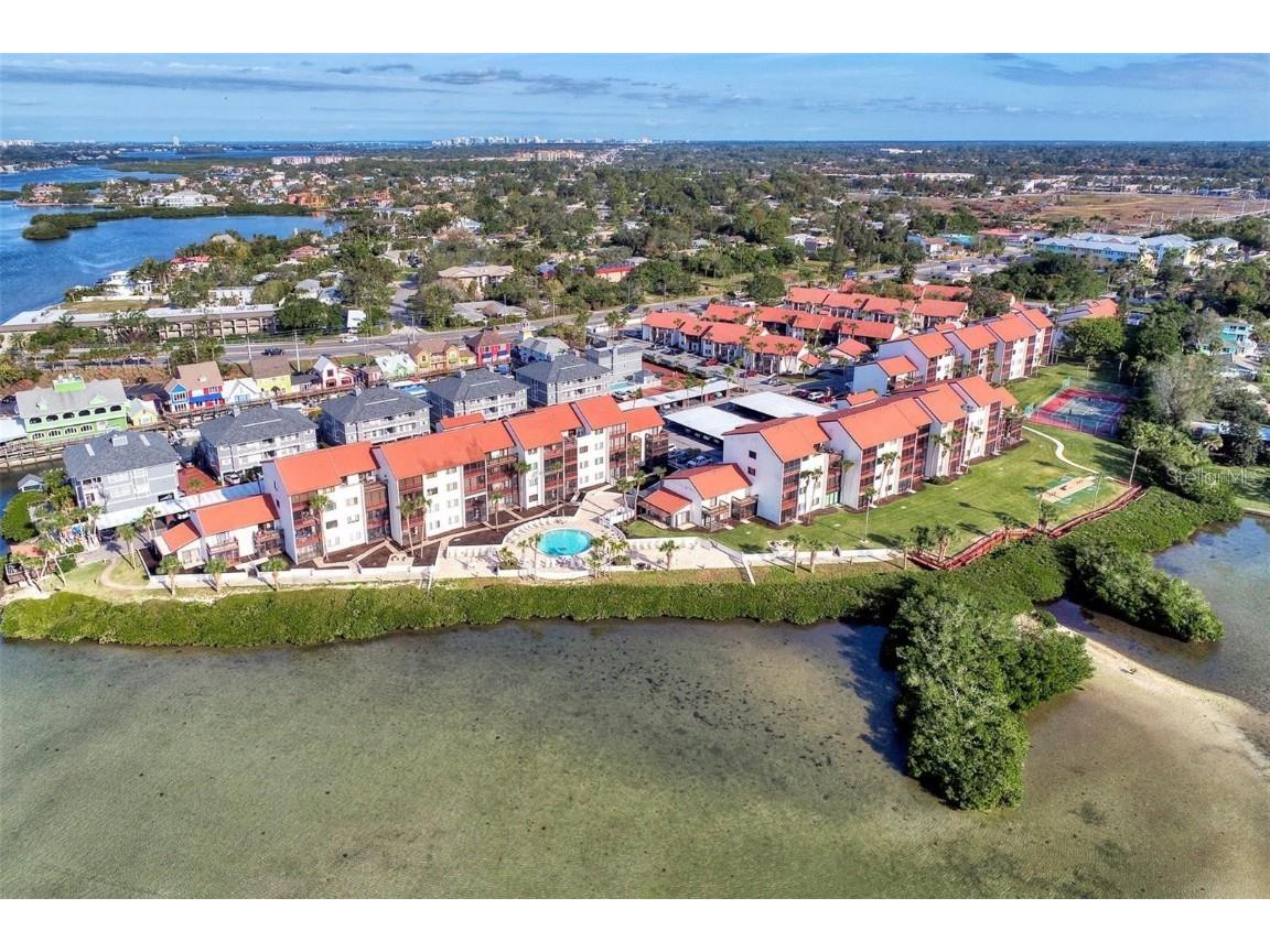1658 Stickney Point Road #201 Sarasota FL 34231 A4583192 image1