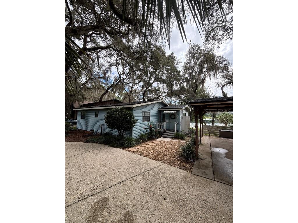 16585 SE 57th Place Ocklawaha FL 32179 - Crystal Lake OM705280 image1