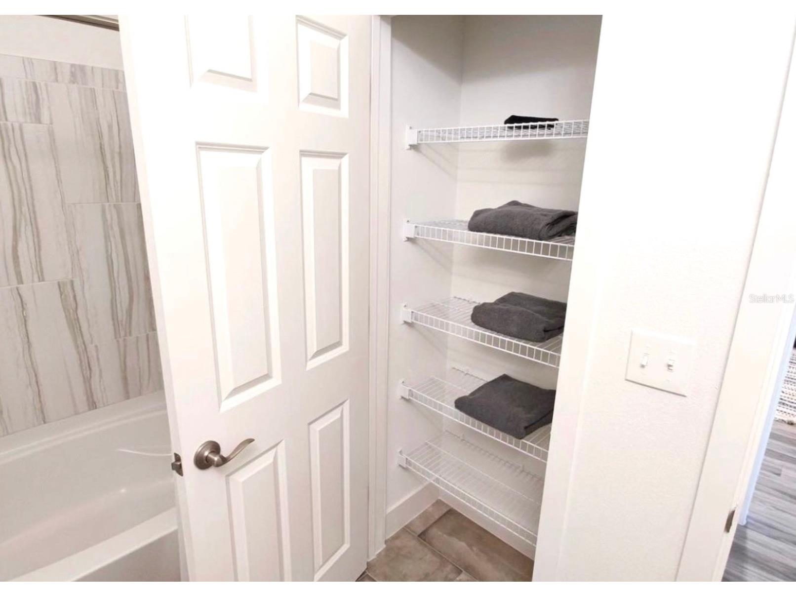 1659 2nd Street #109 Sarasota FL 34236 A4688490 image10