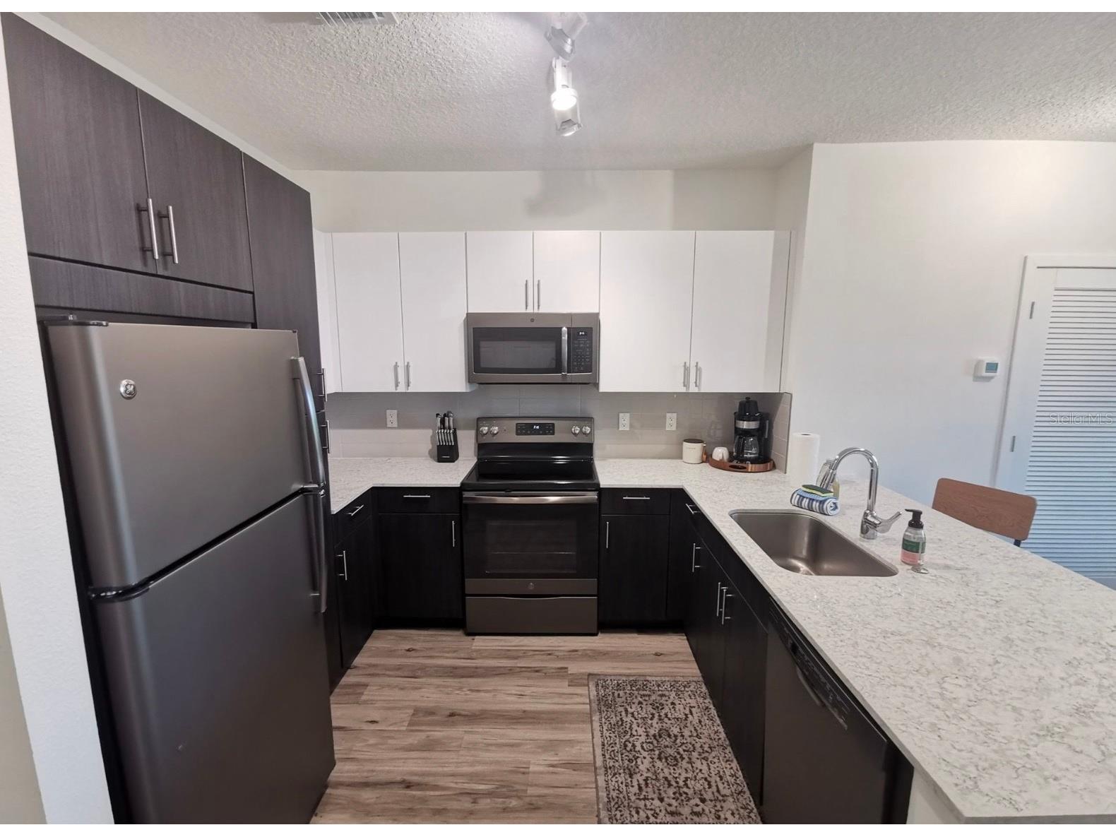 1659 2nd Street #109 Sarasota FL 34236 A4688490 image6