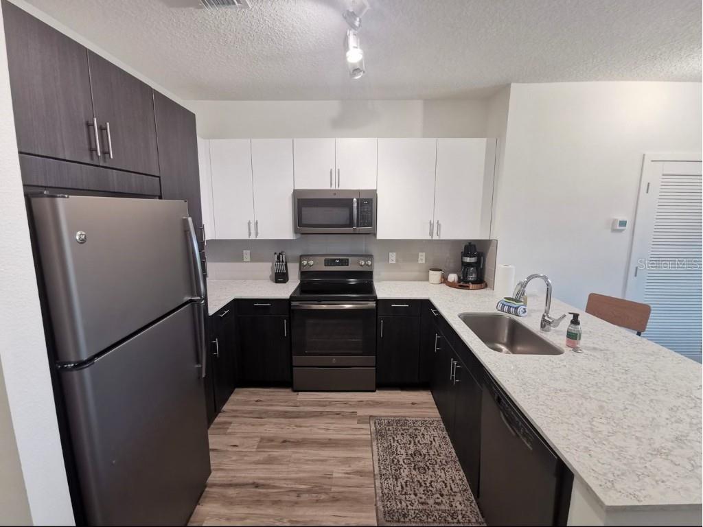 1659 2nd Street #515 Sarasota FL 34236 A4657126 image5