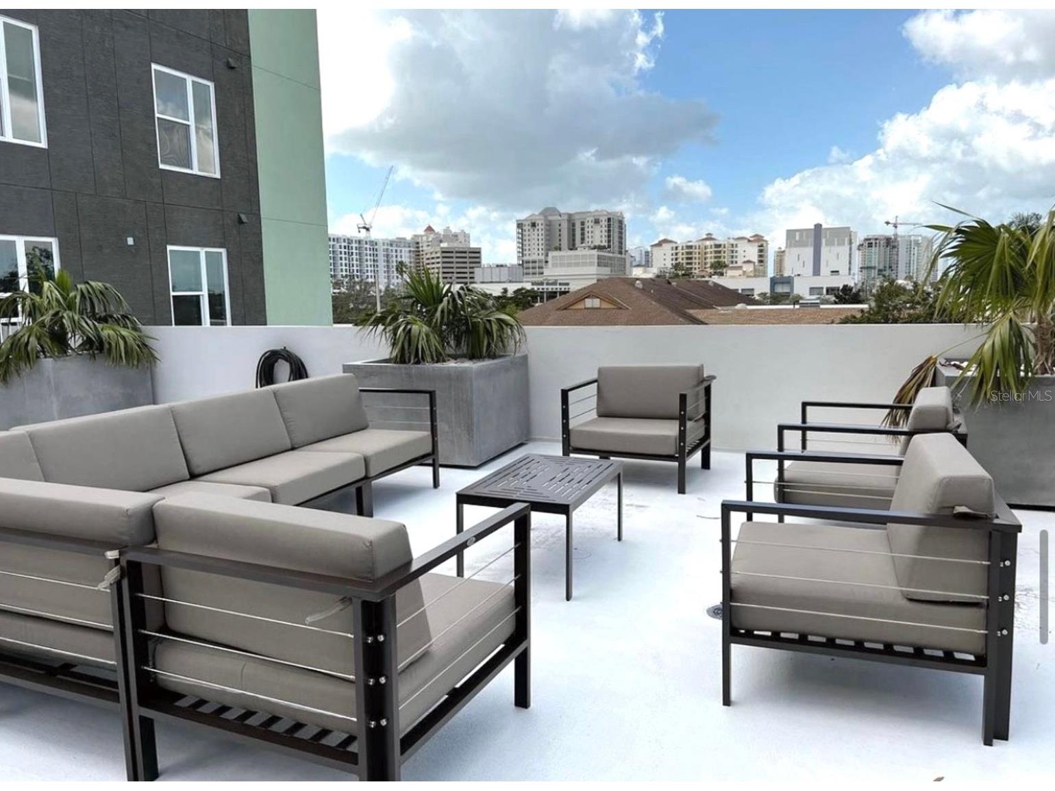 1659 2nd Street Sarasota FL 34236 A4684020 image18