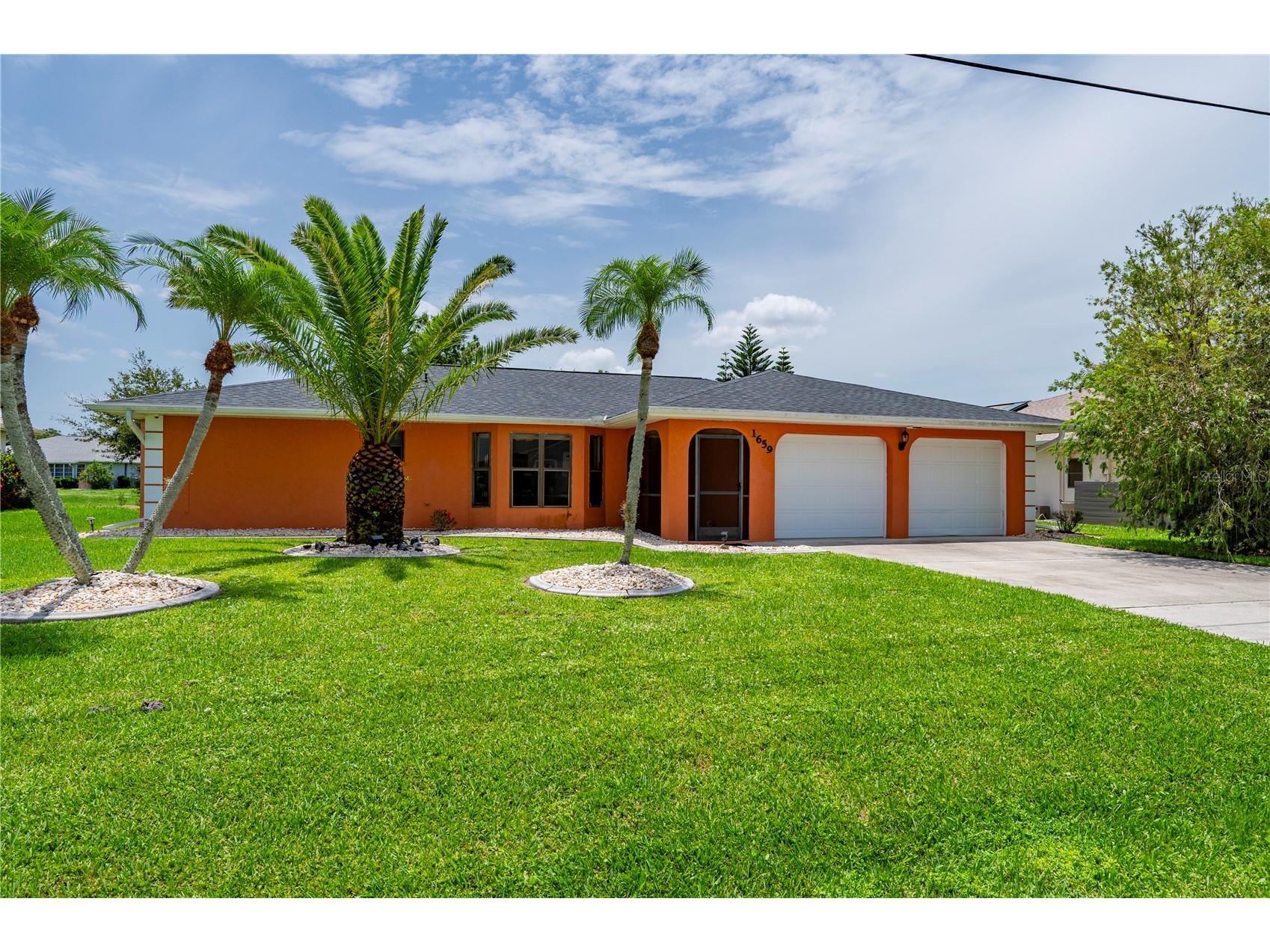 1659 Blue Lake Circle Punta Gorda FL 33983 C7528383 image1