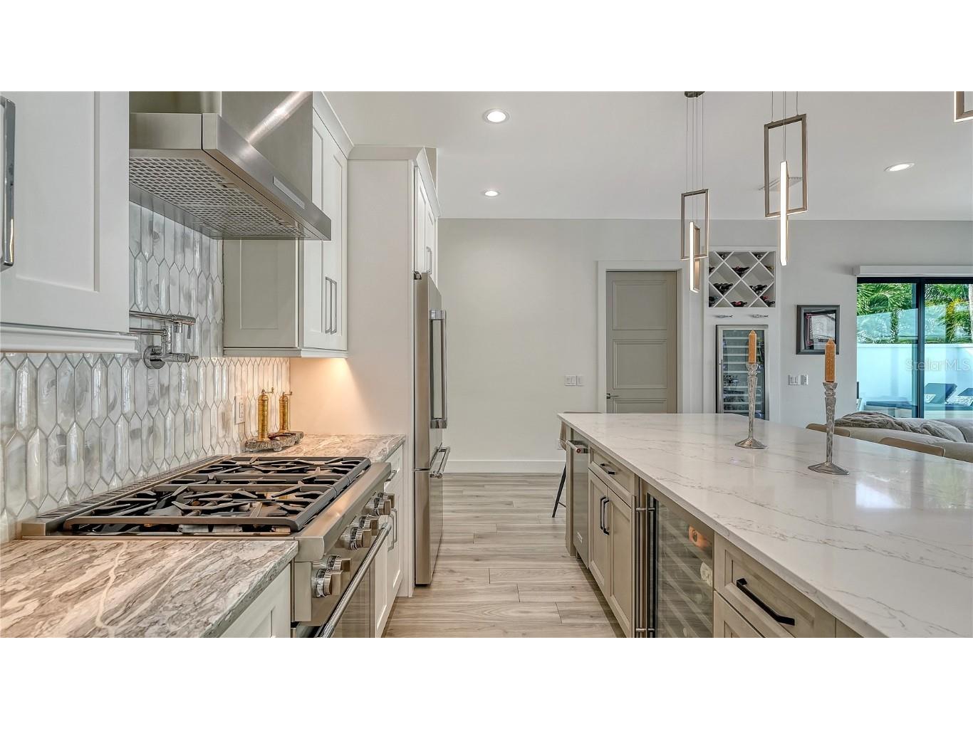 1659 Devonshire Lane Sarasota FL 34236 A4673505 image18