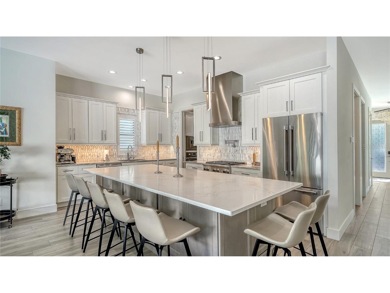 1659 Devonshire Lane Sarasota FL 34236 A4673505 image3