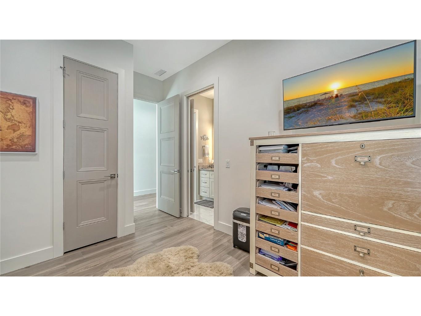 1659 Devonshire Lane Sarasota FL 34236 A4673505 image32