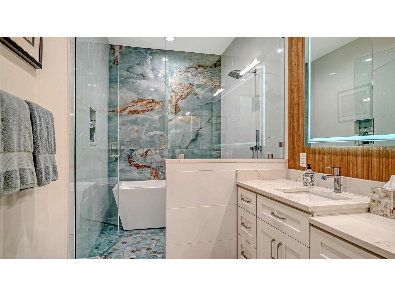 1659 Devonshire Lane Sarasota FL 34236 A4673505 image41