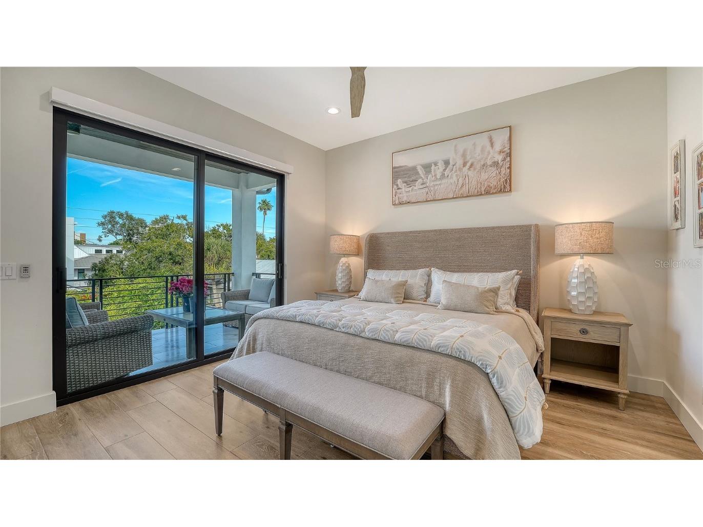 1659 Devonshire Lane Sarasota FL 34236 A4673505 image52