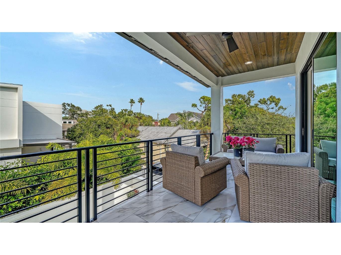 1659 Devonshire Lane Sarasota FL 34236 A4673505 image55