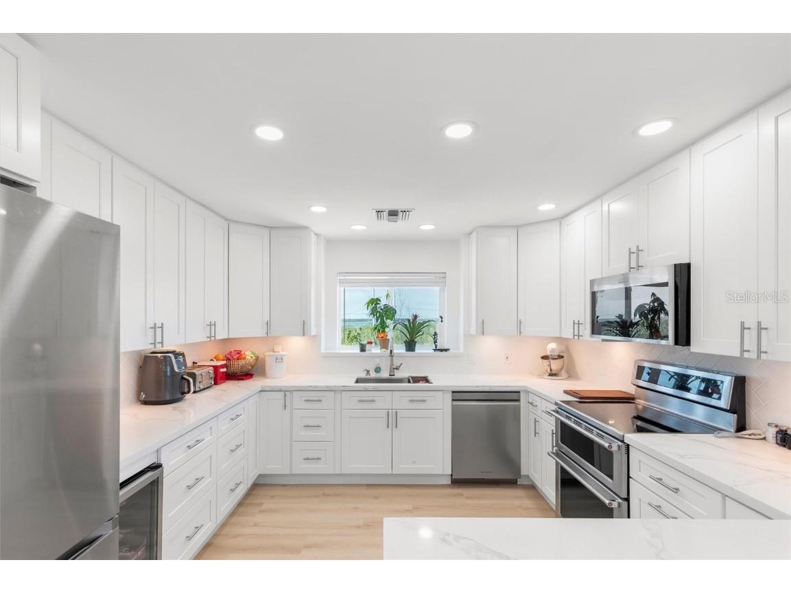 1659 Long Beach Drive Big Pine Key FL 33043 - ATLANTIC OCEAN TB8371529 image10