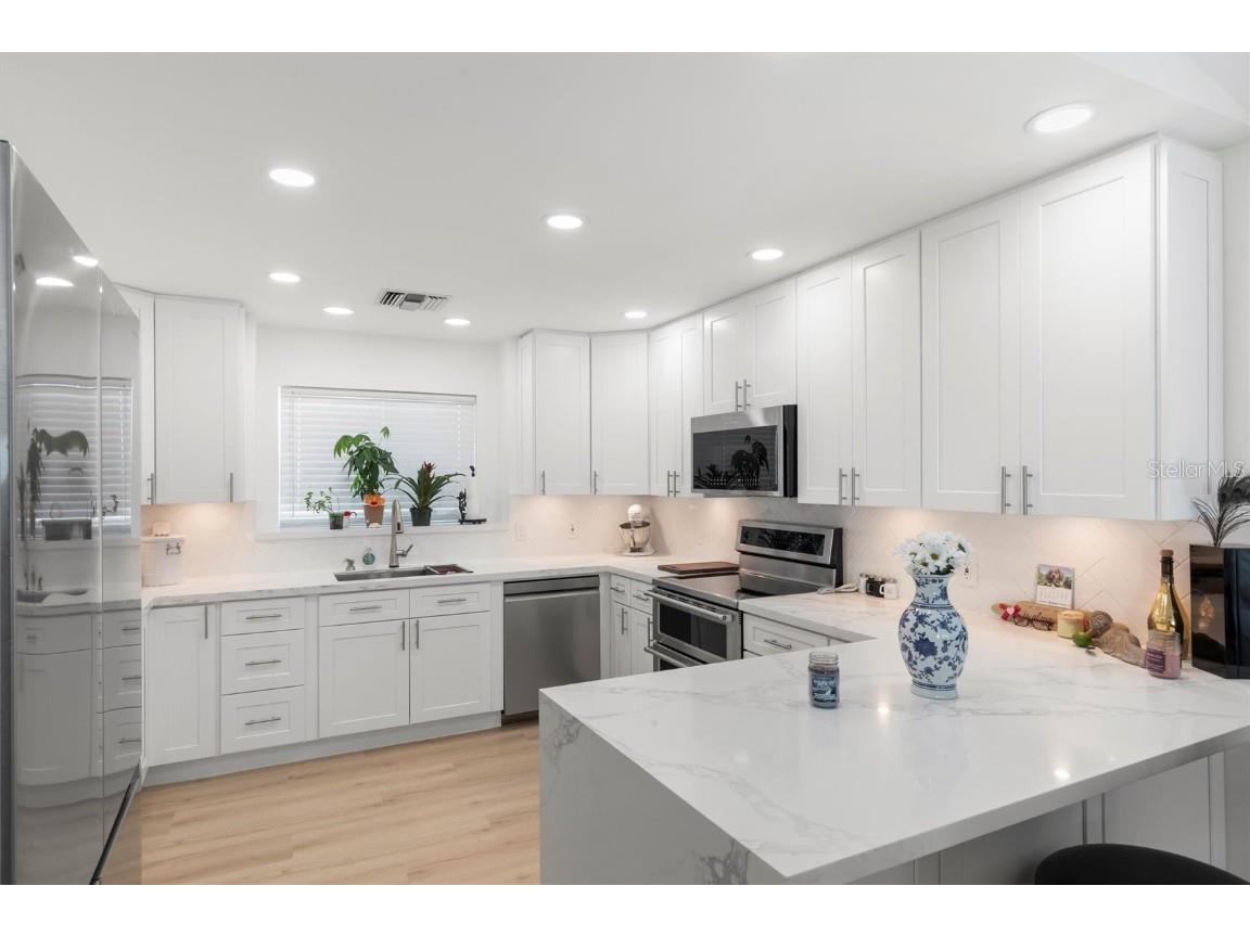 1659 Long Beach Drive Big Pine Key FL 33043 - ATLANTIC OCEAN TB8371529 image9