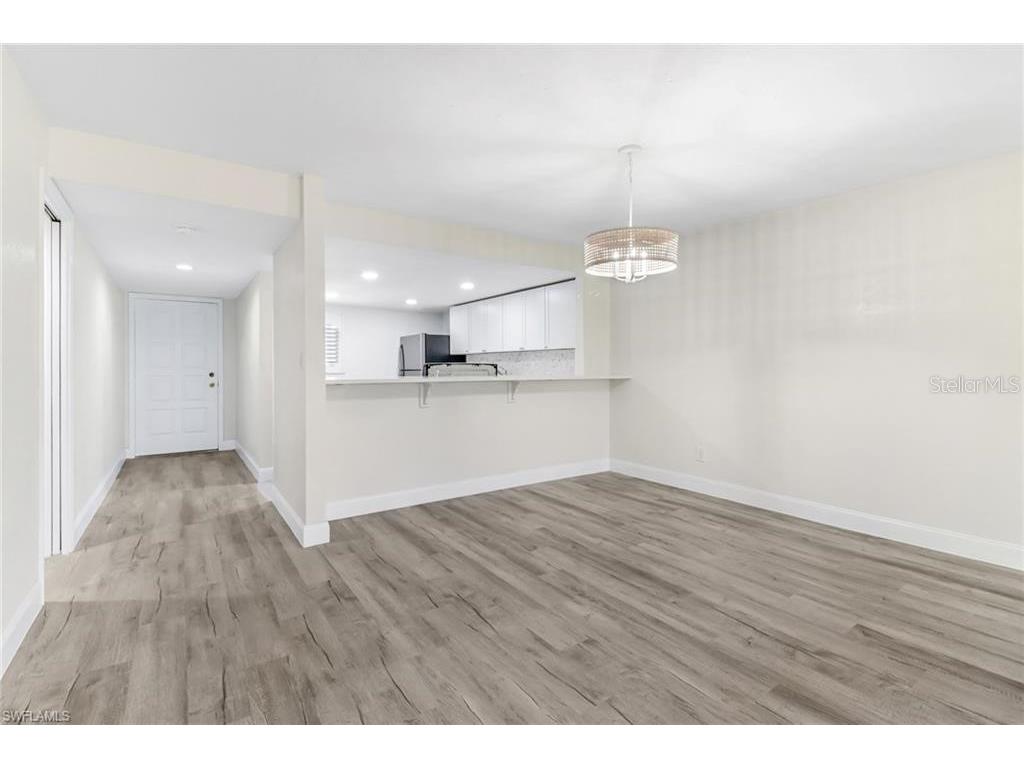 16590 Partridge Place Road #102 Fort Myers FL 33908 C7525461 image8